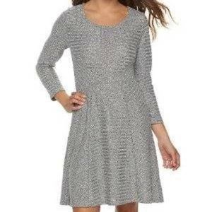 Juniors' Cloud Chaser Seamed Sweaterdress, Grey